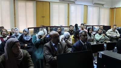 صيدلة الفيوم تنظم ندوة لنشر ثقافة التطوع في مبادرة حياة كريمة