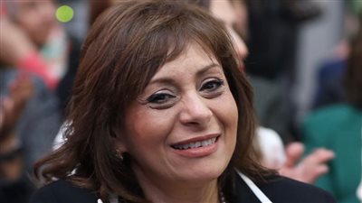  المجلس القومي للمرأة يشارك فى إطلاق جرس جلسة تداول البورصة (صور)