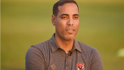 الخطيب يجتمع مع خالد بيبو في الأهلي 