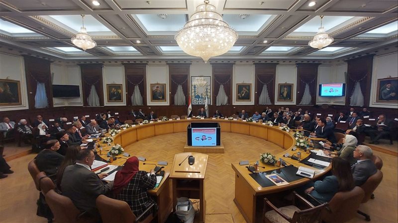 اجتماع محافظ القاهرة،