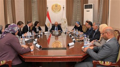 وزير التعليم: القيادة السياسية حريصة على تعزيز التعاون مع الحكومة الألمانية 