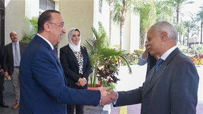 محافظ الإسكندرية يستقبل سفراء 11 دولة بمقر الأكاديمية العربية للعلوم والتكنولوجيا 