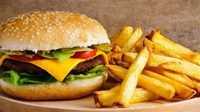 ارتفاع أسعار الوجبات الجاهزة بنسبة 50% مقارنة بالعام الماضي 