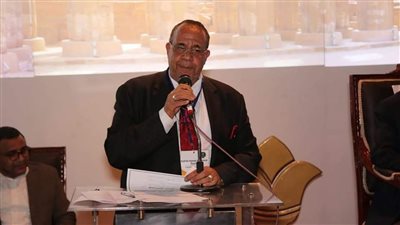 رئيس جامعة الأقصر يفتتح فعاليات المؤتمر الدولي العاشر في التخطيط والدراسات المستقبلية