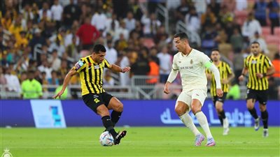 الدوري السعودي، التعادل السلبي يحسم الشوط الأول بين الاتحاد والنصر