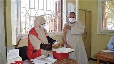 الصحة: تطعيم 5.2 مليون مواطن ضد كورونا في 10 محافظات 