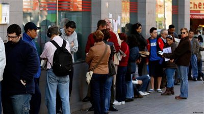 موقف قانون العمل الجديد من سماسرة الوظائف 