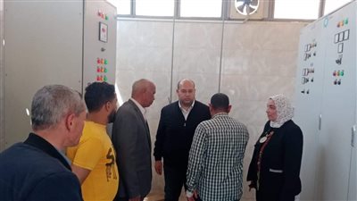 نائب محافظ الجيزة يتابع مشروعات الصرف الصحي بأم خنان في الحوامدية (صور)