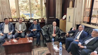 محافظ الأقصر يستقبل وفد لجنة الإدارة المحلية بالبرلمان