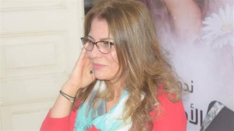 إخلاص فرنسيس، فيتو