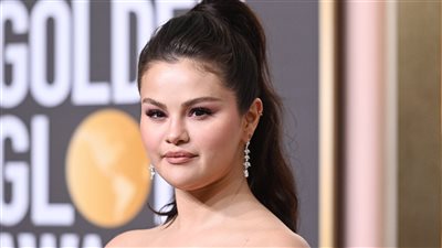 سيلينا جوميز: شعرت بالعار بعد ارتفاع وزني بسبب مرض الذئبة