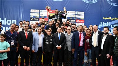 وزير الرياضة يكرم الفائزين بكأس العالم للخماسي الحديث بالجامعة الأمريكية