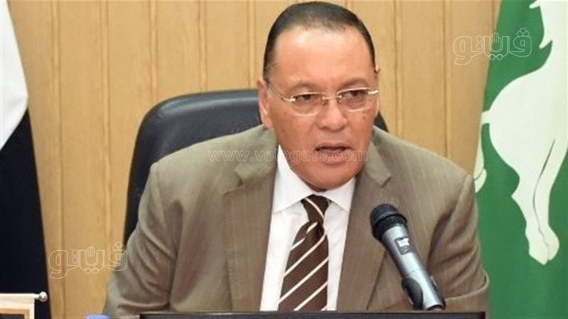  الدكتور ممدوح غراب