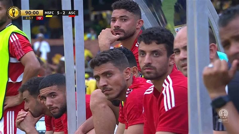 الأهلي، فيتو