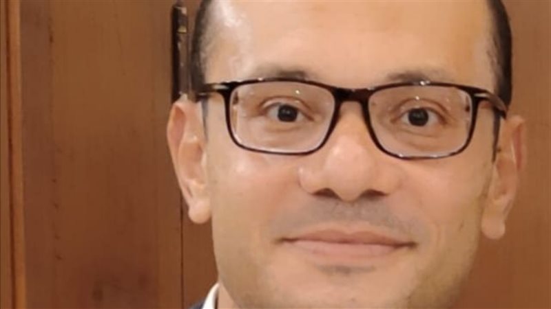 الدكتور أحمد صلاح
