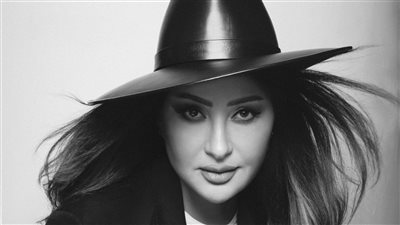 لطيفة بالأسود في أحدث جلسة تصوير