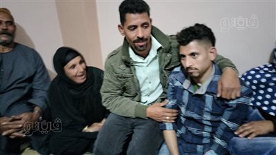 طفل المنوفية التائه يعود لأسرته شابا، حكاية رجوع ناصر سمير بعد غياب 17 عاما (فيديو)