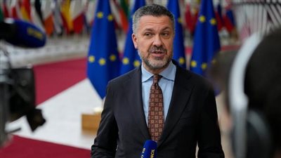 عزل رئيس الاتحاد الدولي لنقابات العمال بعد تلقيه تبرعات مشبوهة