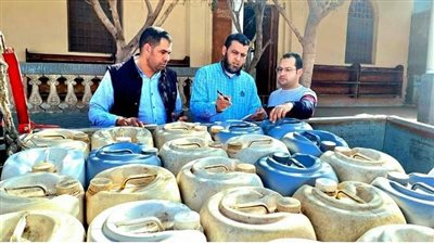 ضبط 3 آلاف لتر سولار بالسوق السوداء في البحيرة (صور)