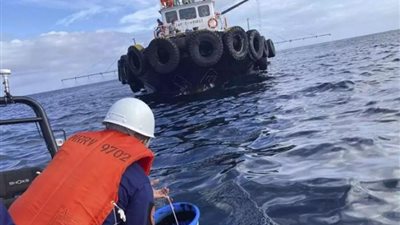 تضرر 100 ألف شخص جراء تسرب زيت ناقلة غرقت في الفلبين