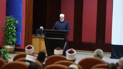 محمد الضويني يطالب الكليات الأزهرية الشرعية بالوجود عبر مواقع التواصل 