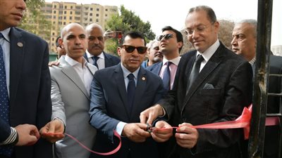 وزير الرياضة يفتتح مكتب توثيق في روض الفرج