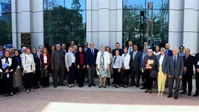 جامعة عين شمس تستقبل وفدًا من جامعات أمريكية لبحث سبل التعاون