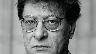 82 عاما على ميلاد شاعر فلسطين محمود درويش 