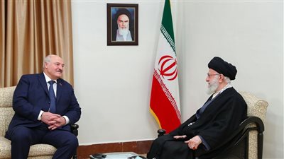 إيران تدعو الدول التي تواجه عقوبات أمريكية للتعاون في مواجهة واشنطن