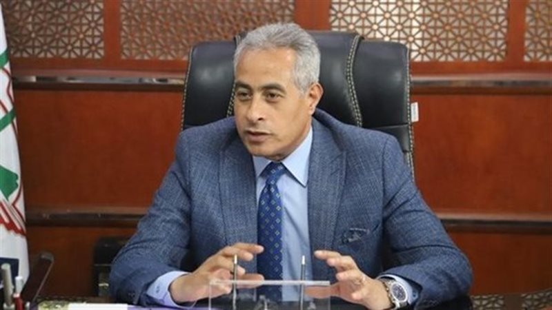 حسن شحاتة وزير القوى