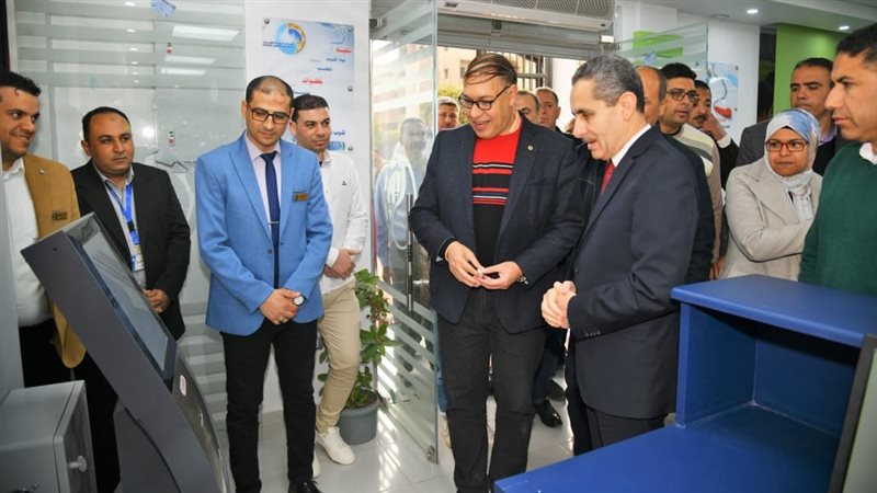محافظ الغربية يفتتح