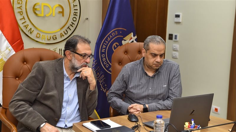 إجتماع رئيس هيئة
