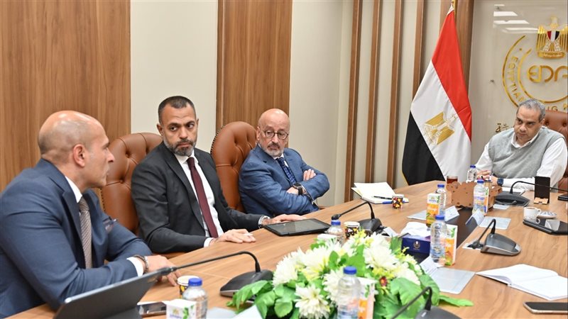 اجتماع رئيس هيئة