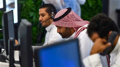 السعودية أول دولة عربية تدرس تمديد العطلة الأسبوعية لـ 3 أيام