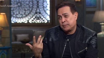 حكيم يروي قصة طريفة من كواليس أغنية نار: العمارة ولعت بجد وأنقذوني بأعجوبة (فيديو)