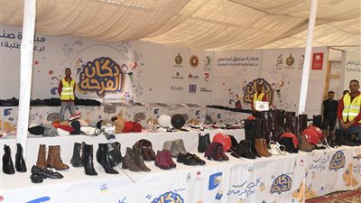 دكان الفرحة يقدم 12 ألف قطعة ملابس لطلاب جامعة الفيوم ويجهز 170 عروسا