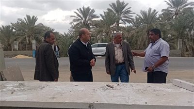 نائب محافظ الجيزة يتفقد أعمال رصف طريق سقارة السياحي (صور)