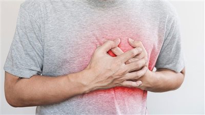 استشاري أمراض قلب بلندن: ارتفاع الحرارة لمستويات قياسية تؤثر على زيادة الإصابة بالجلطات (فيديو)