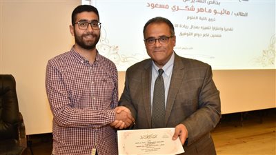 زيادة المنح الدراسية ببرنامج التكنولوجيا الحيوية للمتفوقين بجامعة عين شمس