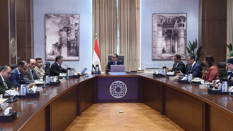 اجتماع برئاسة الدكتور