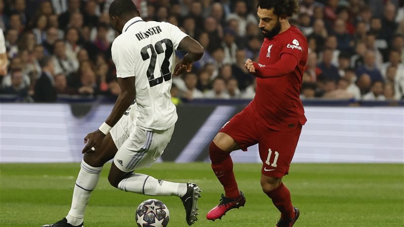 ليفربول وريال مدريد،