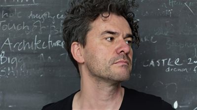 ندوة وماستر كلاس للمخرج الأيرلندي مارك كازينز اليوم 