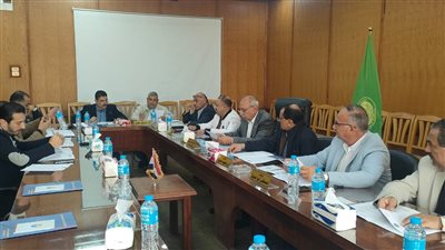 رئيس الغرفة التجارية بالإسماعيلية يناقش الاستعدادات لاستقبال شهر رمضان الكريم 