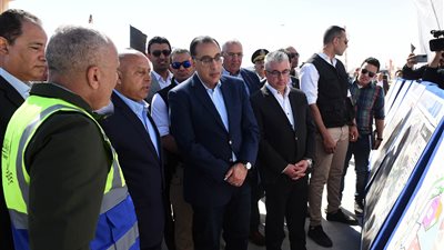 وزير النقل: ميناء السخنة سيضاهي أحدث الموانئ العالمية ويزيد حصة مصر في تجارة الترانزيت