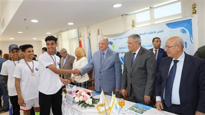 محافظ القاهرة يحتفل بأسبوع المياه بالمدينة الشبابية بالأسمرات