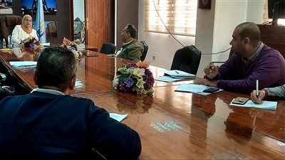  نائب محافظ القاهرة تتابع مشروعات الطرق بالمنطقة الجنوبية