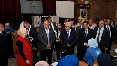 وزير التعليم يتفقد مجموعات الدعم بمدرسة محمد زهران التابعة لإدارة شرق الإسكندرية التعليمية