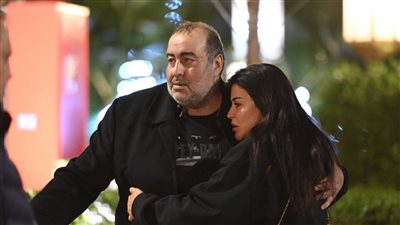 أخبار الفن اليوم: النجوم يقدمون واجب العزاء في والد سامح عبد العزيز.. وتطورات الحالة الصحية لـ محمد الحلو