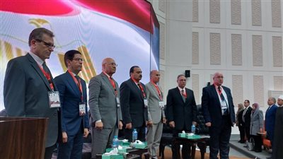 رئيس جامعة بنها يفتتح فعاليات المؤتمر العاشر لكلية طب بنها