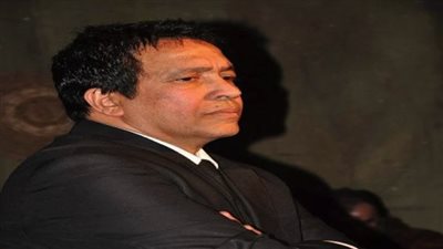 تشييع جثمان زوجة مجدي فكري من مسجد الحصري بمدينة 6 أكتوبر